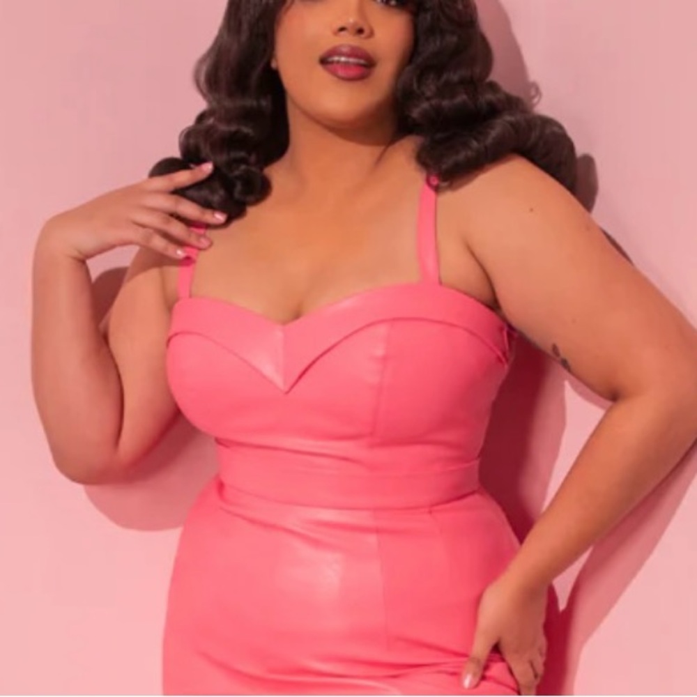 Micheline Pitt faux leather halter top XL
